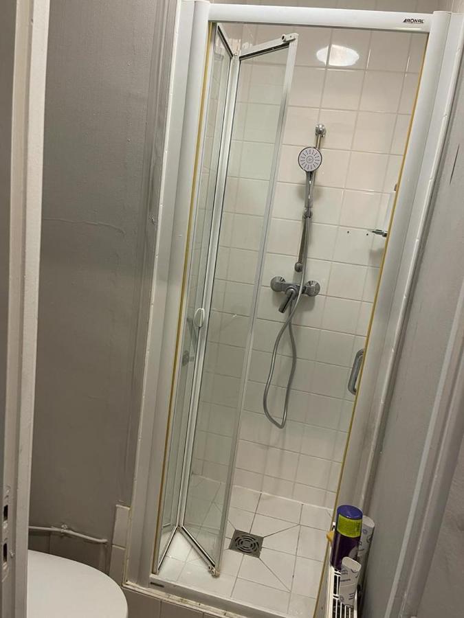 Apartamento A 2 Pas De La Gare Chalon-sur-Saône Exterior foto